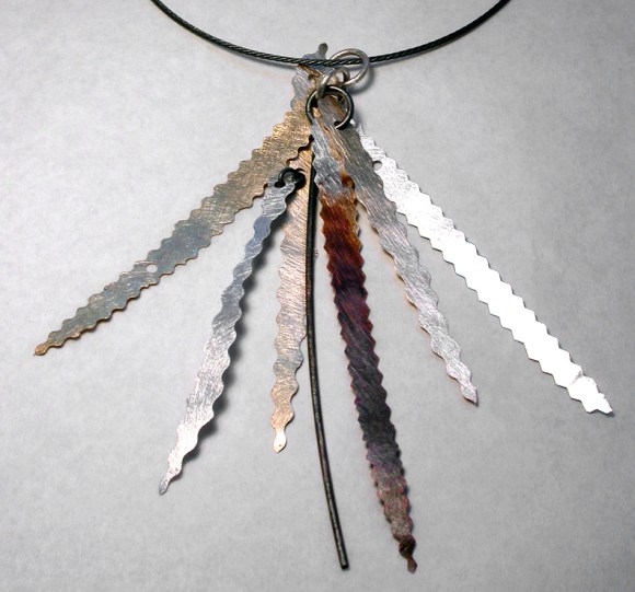 feathers necklace 1